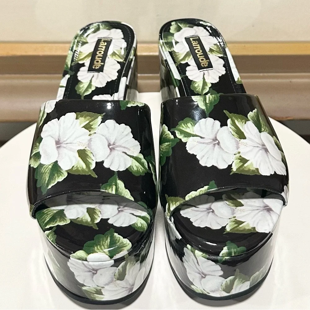 🌸LARROUDE🌸 Miso Platform Sandal In Scarlet Printed Leather Size: 5.5